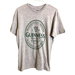 NWOT GUINNESS TSHIRT SIZE SMALL